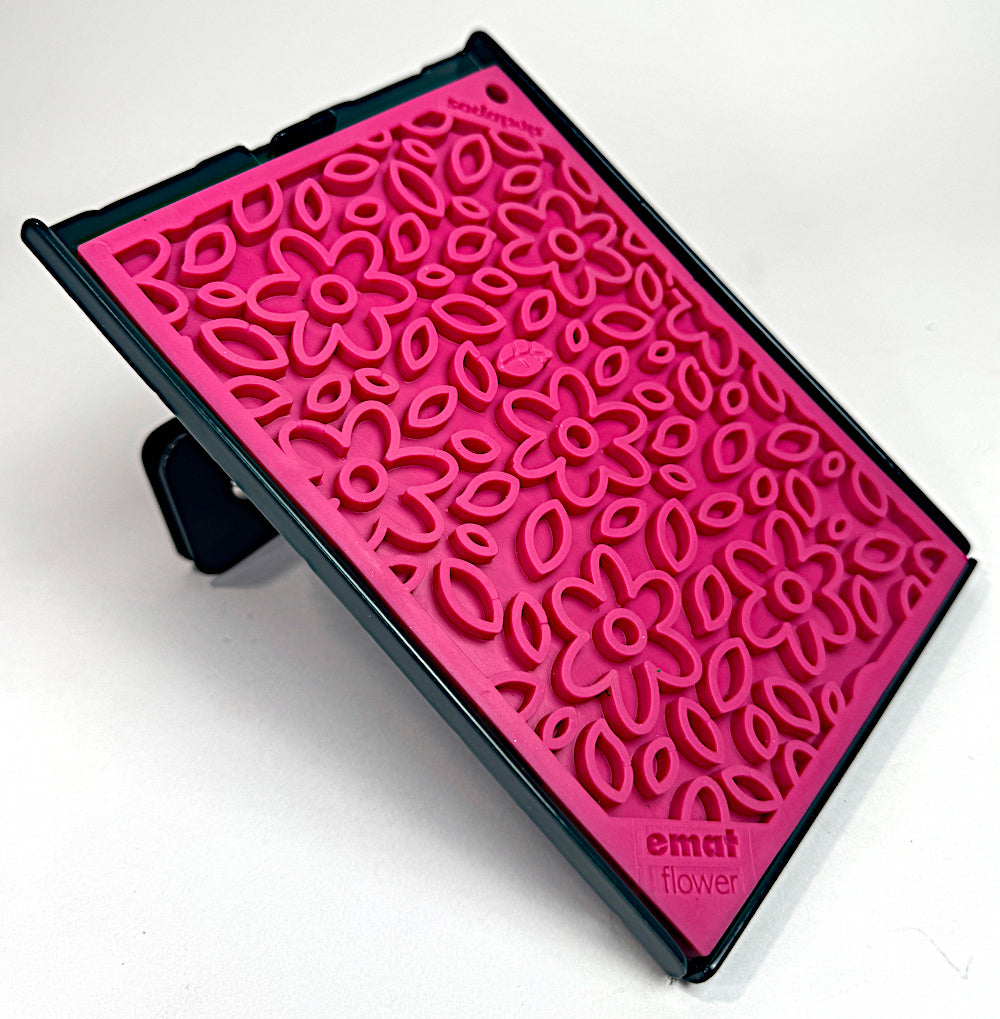 LickiDock Classy Dark Green 5" by 7"