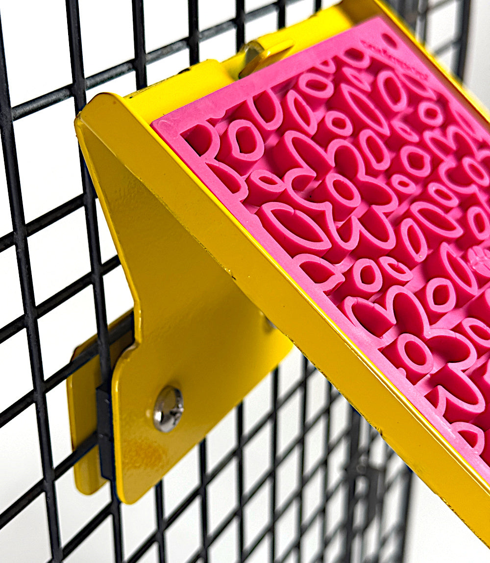 LickiDock Daffodil Yellow 5" by 7"