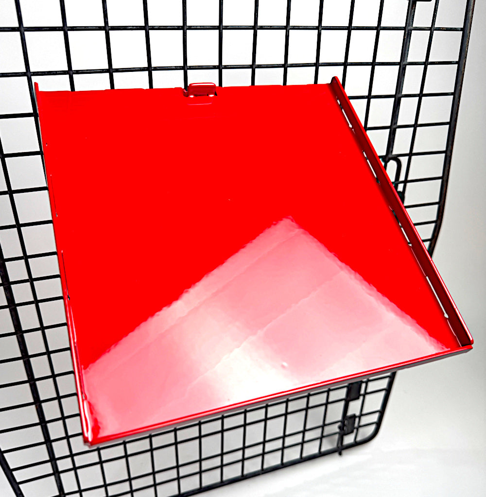 LickiDock Astatic Red 8" by 8"