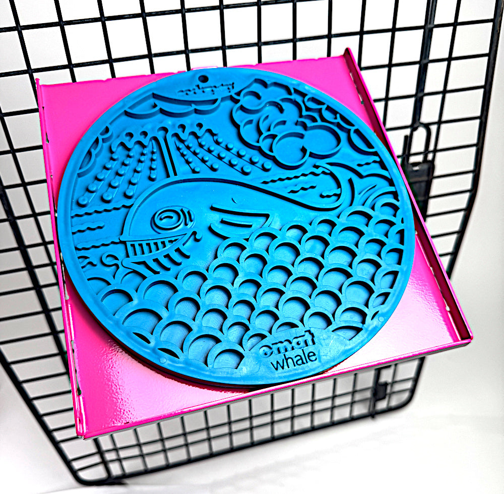 LickiDock Passion Pink 8" by 8"